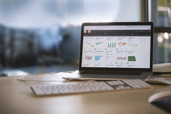 Harnessing AI in Writing: Techniques to Optimize Your Workflow and Enhance Your Textual Output