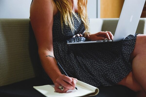 Empowering Your Writing Journey: How AI Tools Can Transform Your Approach and Enhance Output