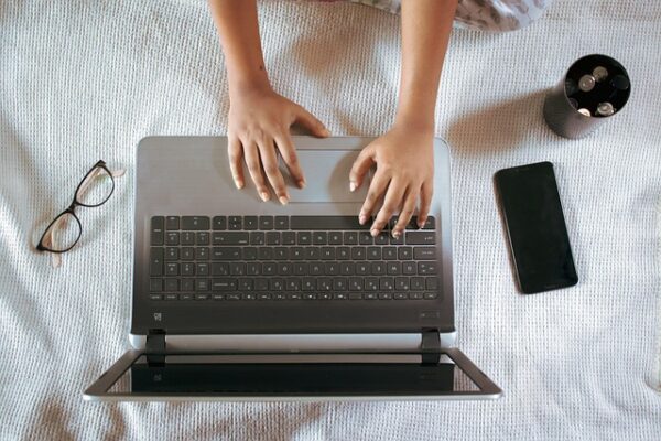 Writing Smarter: How AI Tools Are Enhancing the Writing Experience and Streamlining Processes