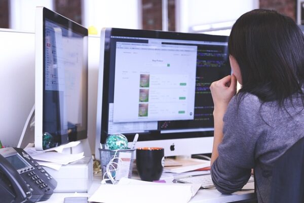 Leveraging AI to Drive Business Transformation and Unlock New Levels of Efficiency and Innovation